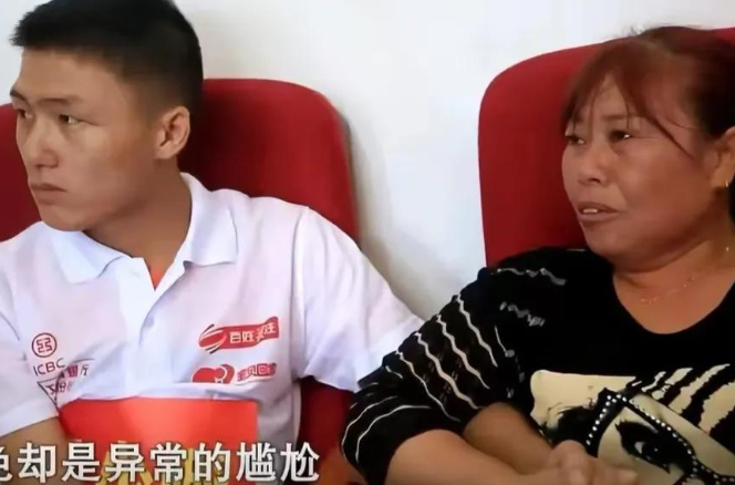 4岁被拐,生父母艰辛寻子17年,抵不过养父母一句“回来继承千万家产”?
