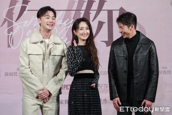 迪士尼|坤达没来!许光汉出招狂夸「好美!想直视」 柯佳嬿带国中同学追星