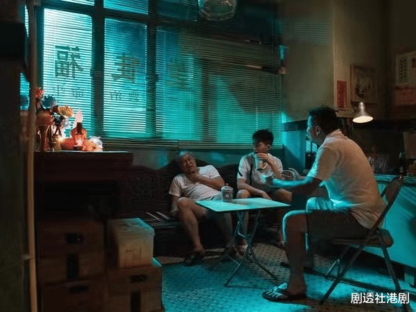 TVB|73岁前TVB老戏骨新剧 化“诈尸”妆要三个钟头,曾追求薛家燕