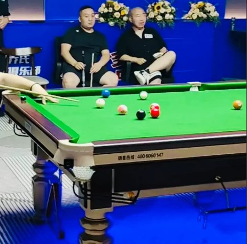 赵本山|赵本山这次要哭晕在厕所了，花费这么多钱培养儿子，估计要打水漂了