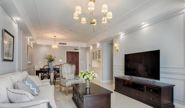 30万装修的新房,老婆不过是在餐厅打了排柜子,老师傅都夸赞不已