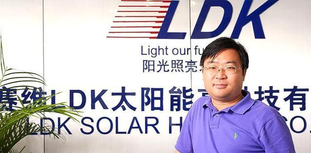 江西首富创办两家公司后，两度卷钱跑路，银行成最大冤家