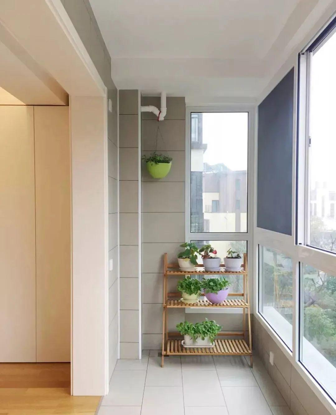 买了新房,以为是自己的就随心所欲,想砸哪砸哪,典型的没脑子