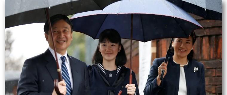 日本皇室公主爱子与佳子,那是独生女和扶弟魔的巨大差