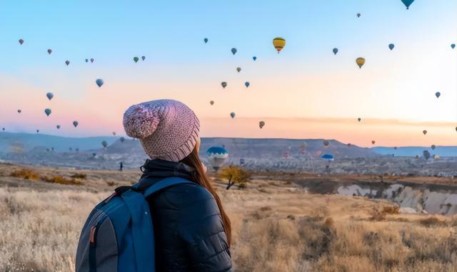 00后|00后霸气“炒老板”，因缺席加班会议被通报，工作群回怼无理老板