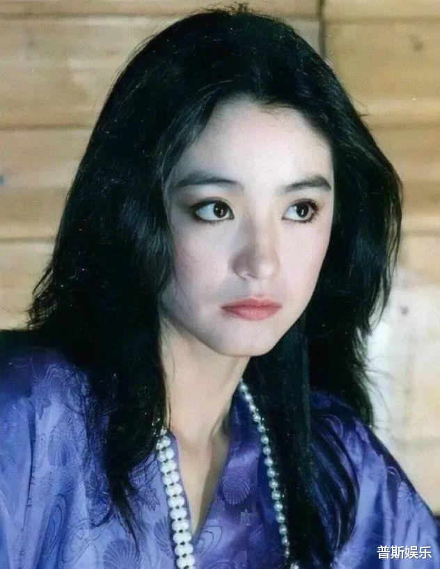 林青霞|林青霞妹妹：长相平平让姐姐自卑，无缘娱乐圈定居国外当家庭主妇