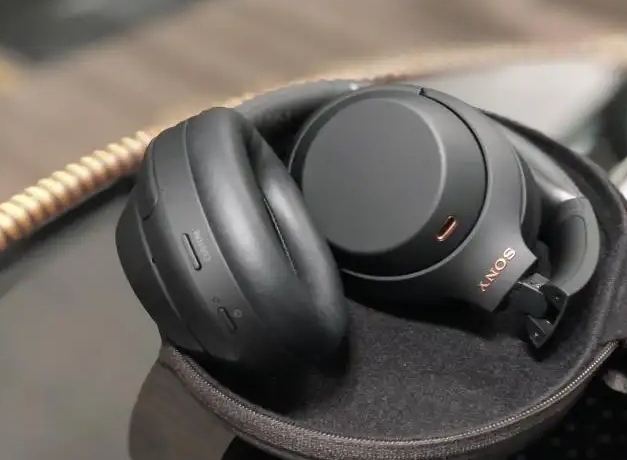 耳机|哪些头戴耳机适合长时间听歌，降噪耳机能够减弱环境声音