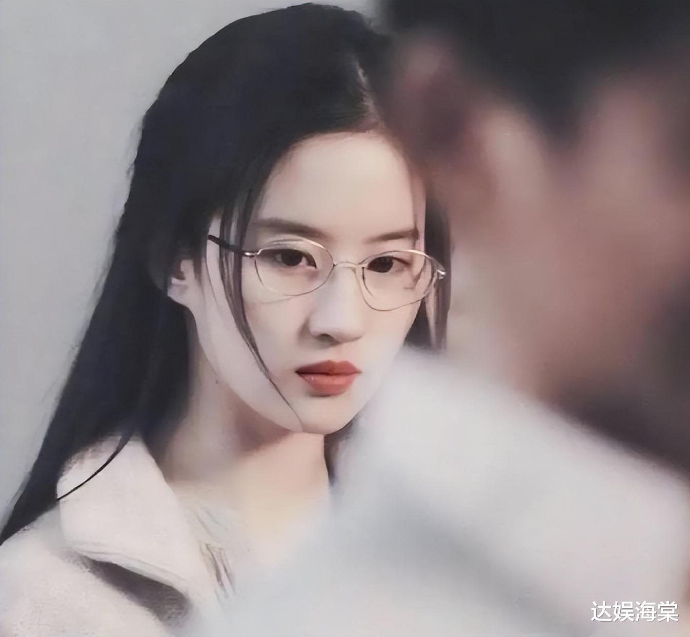 周杰伦|16年不拍古装,回归仍是一线女演员,金庸先生当年没看走眼!