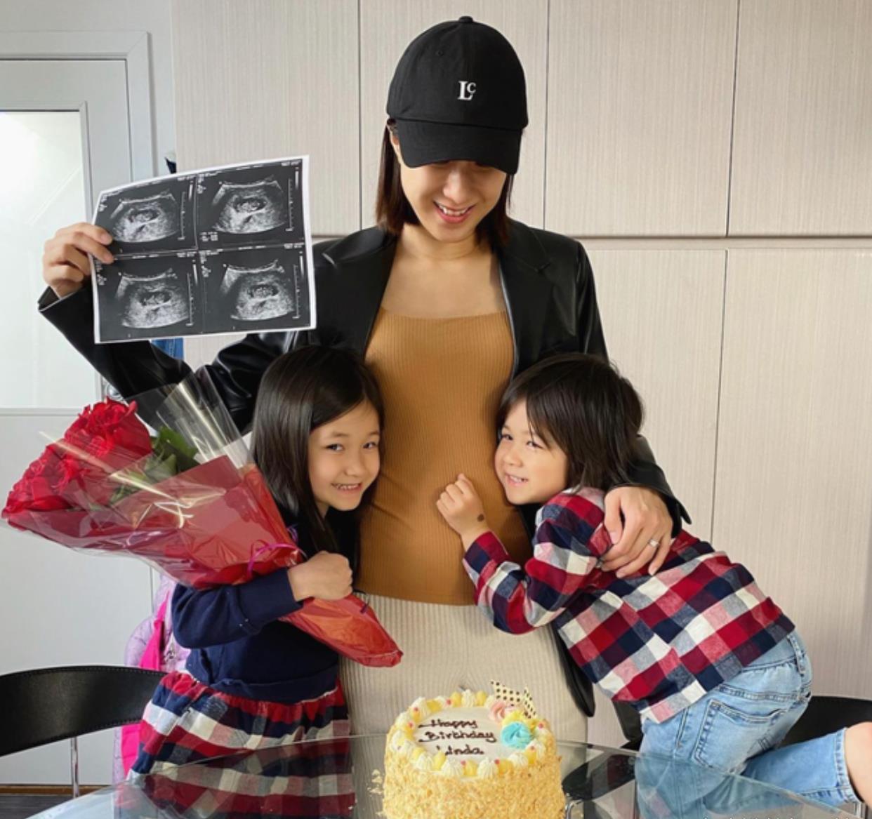 钟嘉欣|TVB“民选视后”钟嘉欣产女：38岁在家分娩，定居加拿大连生三胎