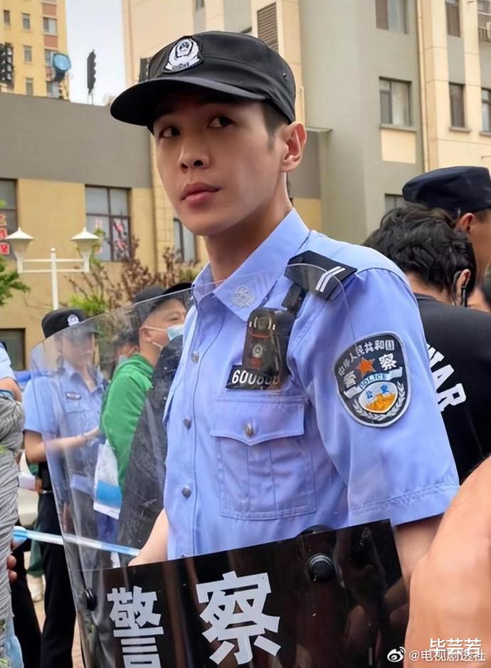 张若昀|张若昀到底欠了多少第二季？真是一路演戏一路欠，负债累累赶紧还