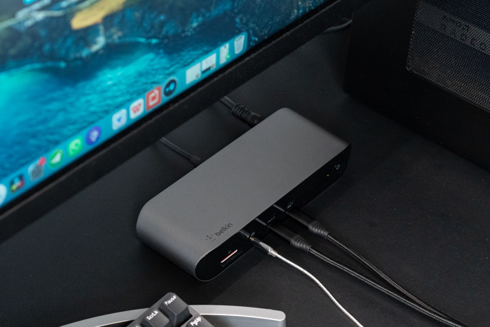 |一年换了5个拓展坞,最后我选了它!贝尔金雷电4专业拓展基座体验