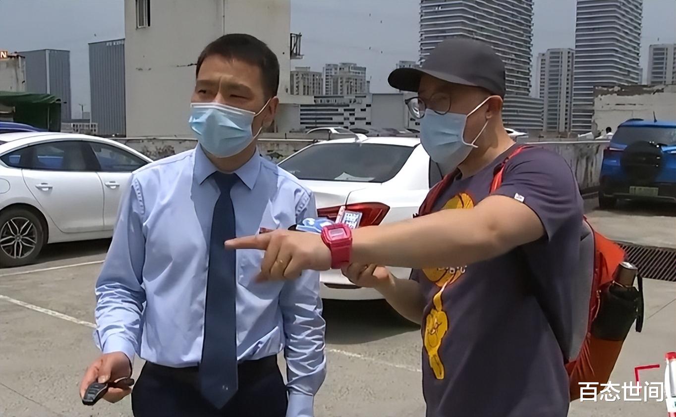 杭州小伙试乘比亚迪展车,车辆突然启动撞车,4S店:赔2万或买车