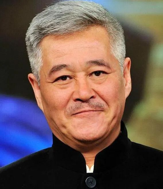 赵本山|赵本山和葛淑珍离婚31年后才发现，被低估的前妻，如今高攀不起！