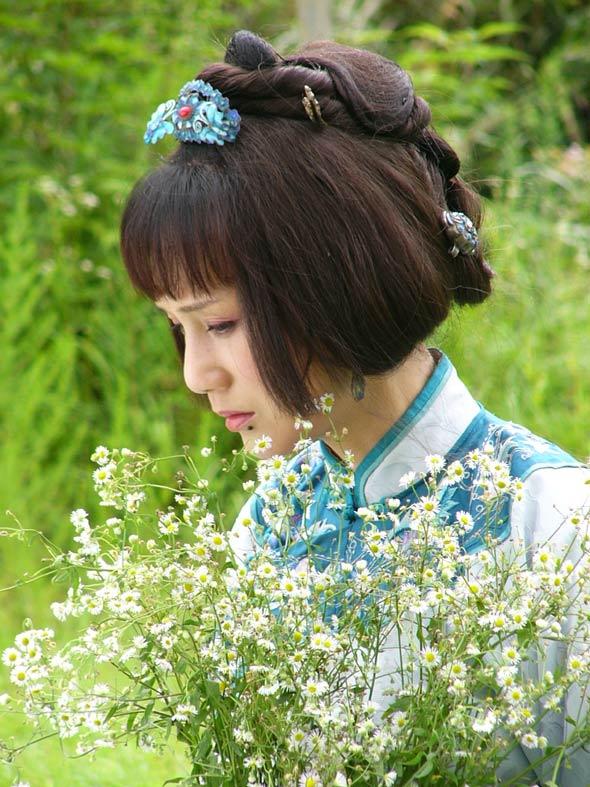 杨贵妃|无儿无女的李建群，与著名导演同居27年不结婚，临终后悔令人破防