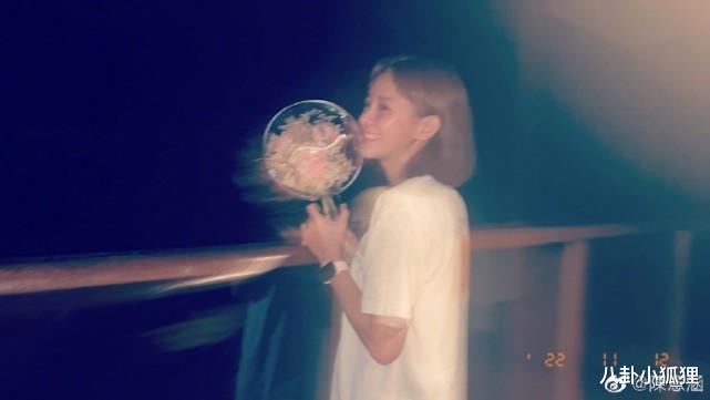 陈意涵|陈意涵晒40岁庆生照，与林心如许玮甯聚餐，三大美人同框超养眼