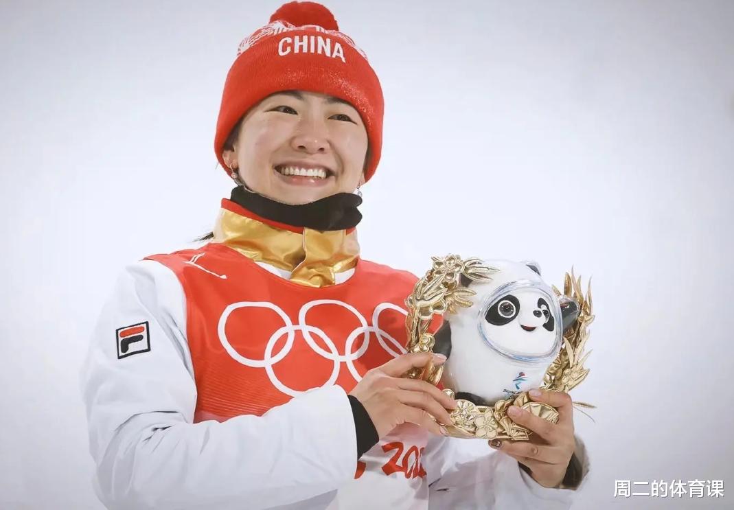 奥运冠军|奥运冠军参加综艺遭“针对”！私底下大家都不理她，无奈宣布退赛