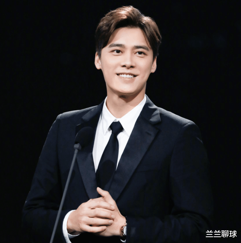 |成绩和地位来之不易,问君为何不珍惜?