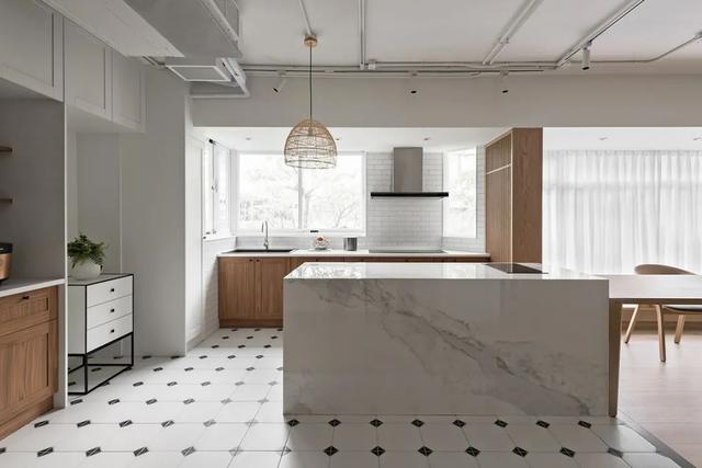 这位女主很有远见，83㎡的新家不做客厅和卧室，入住反而舒心！