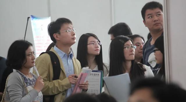 招聘|又有“央企”面向应届生招聘，本科生可报考，工作稳定且年薪很高