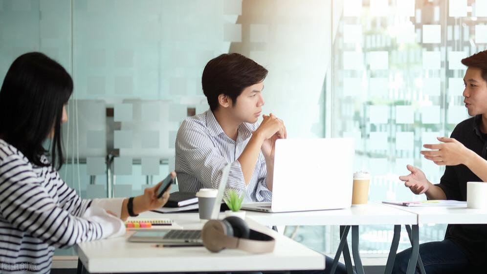 衬衫|进入办公室的工作人员，应当提前明白的事情有哪些