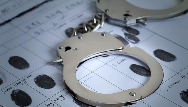 招生|取消“政审连坐”呼声渐高,反对声越来越响,网上引起热议!