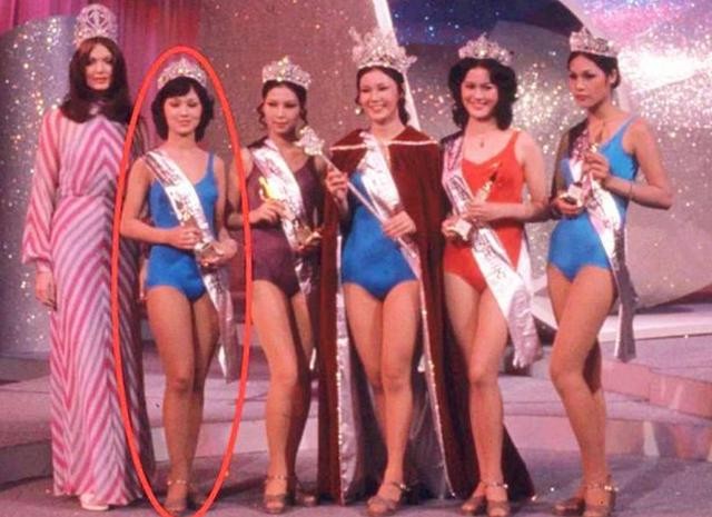 赵雅芝|赵雅芝:风光背后有泪水,2段婚姻3个儿子,今3个儿子成她的骄傲