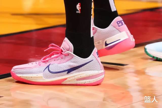 李宁|NBA球员上脚：史蒂芬森穿AND1球鞋，4大国产品牌都有