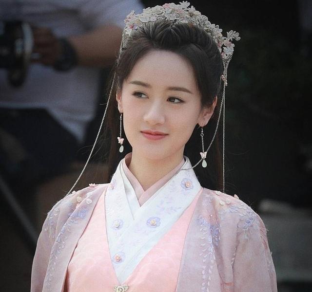 龚俊|网曝龚俊、袁冰妍合作新剧，看清题材，网友：爆款预定