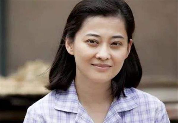 安杰|父母爱情:为何江卫民会找一个跟母亲安杰截然相反的许红当老婆?