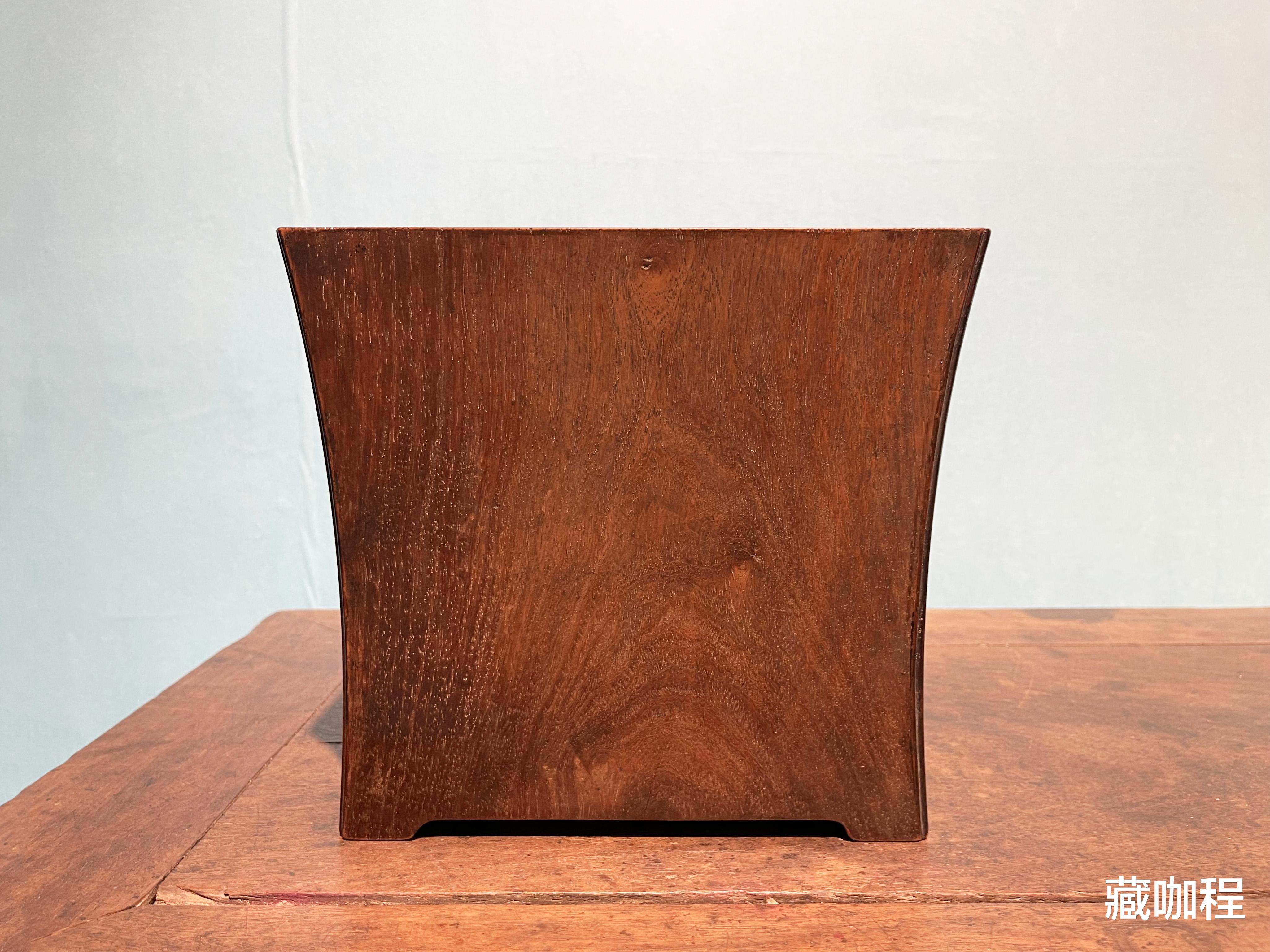 笔筒|弧面一木四开,黄花梨方形敞口笔筒6.9万成交
