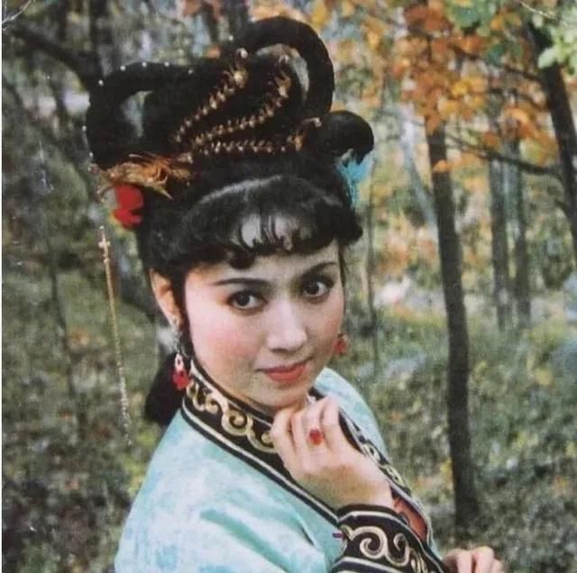 马德华|演员魏慧丽:嫁大学教授,相伴一生无绯闻