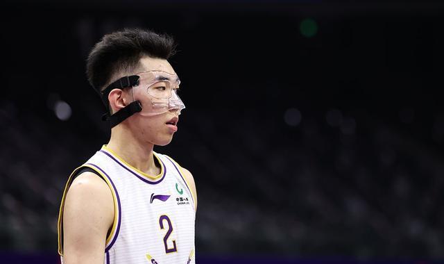 廖三宁|张镇麟成中国男篮的未来？可廖三宁郭昊文不乐意了，我们哪里差了