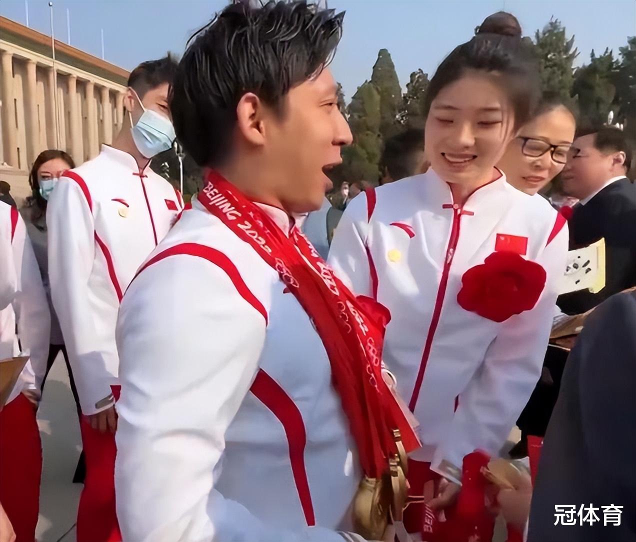 韩聪|谷爱凌感谢志愿者！韩聪调侃别弄乱发型，王诗玥柳鑫宇形影不离