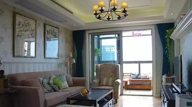 新房别再乱装，看看人家怎么弄，进门地砖就美醉了，卫生间更个性