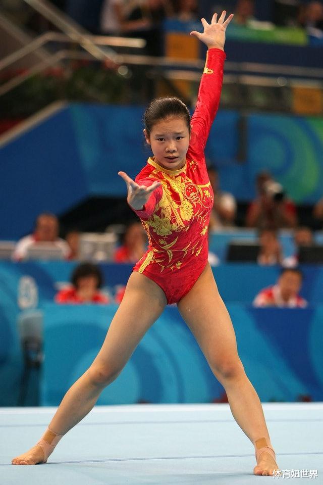 程菲|职业病！韩国体操女神身材被批走样，体操女皇程菲退役后身材发福体态臃肿