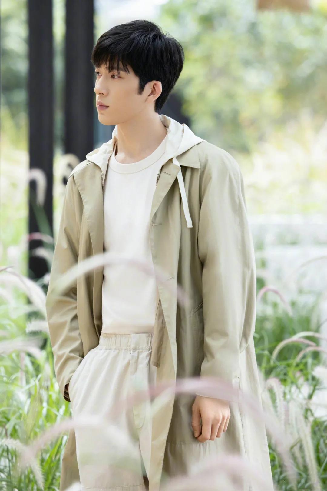 穿衣搭配|一周男星穿搭丨都是黑西装，他们就穿得不一般