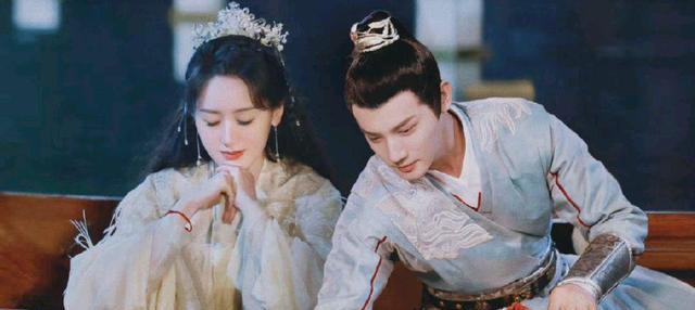 郑业成|郑业成亲自回复袁冰妍，惹得粉丝吃醋，为什么要区别对待？