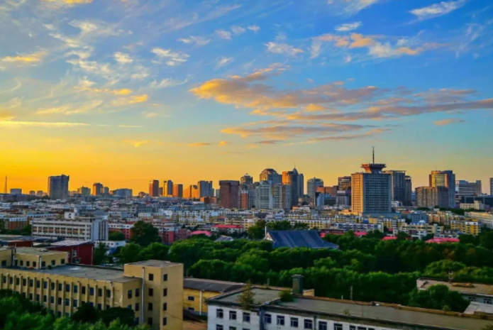 吉林市|吉林市备受中国女性欢迎，慕名来旅游，可尽情挑选商品