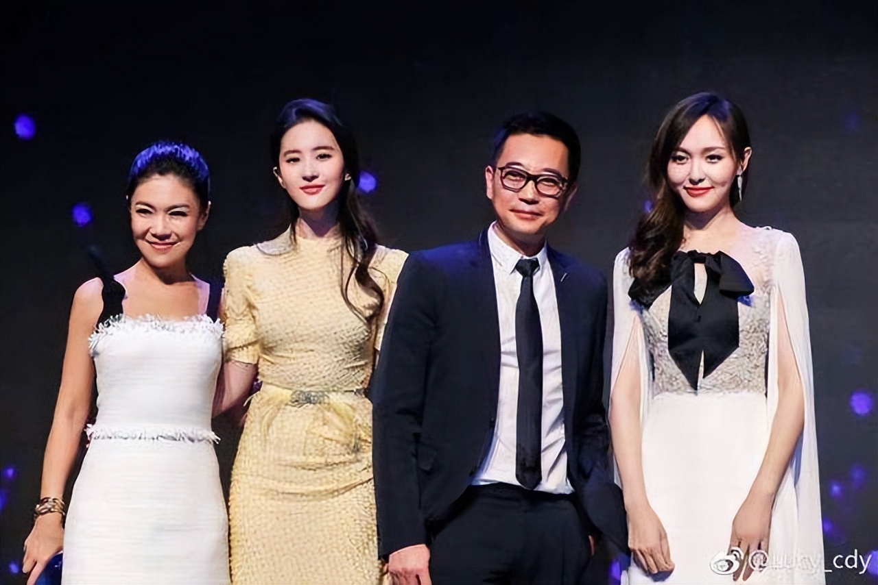 张柏芝|张柏芝\脸围\10cm, 宋祖儿的脸没包子大，这8位小脸女星个个精致