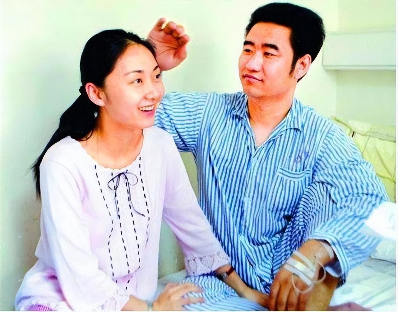丛飞邢丹相继离世,年仅五岁的女儿成孤儿,16年了孤女过得怎样?