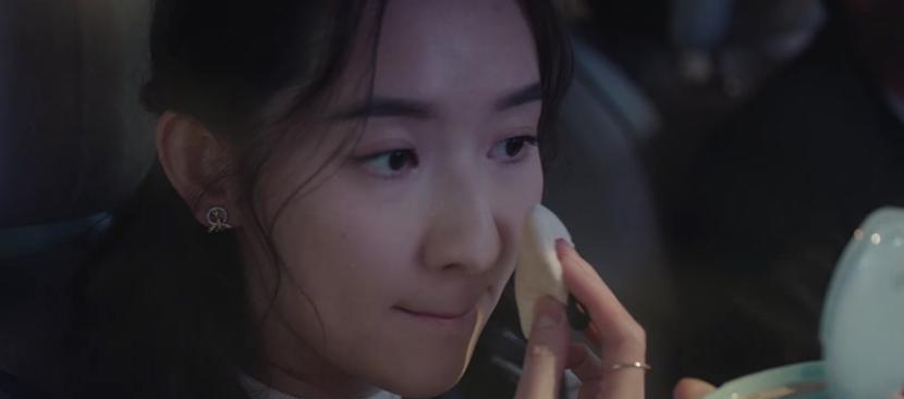 纵有疾风起|纵有疾风起:穿99元地摊货去酒会,白鹦做公关,还是太嫩了