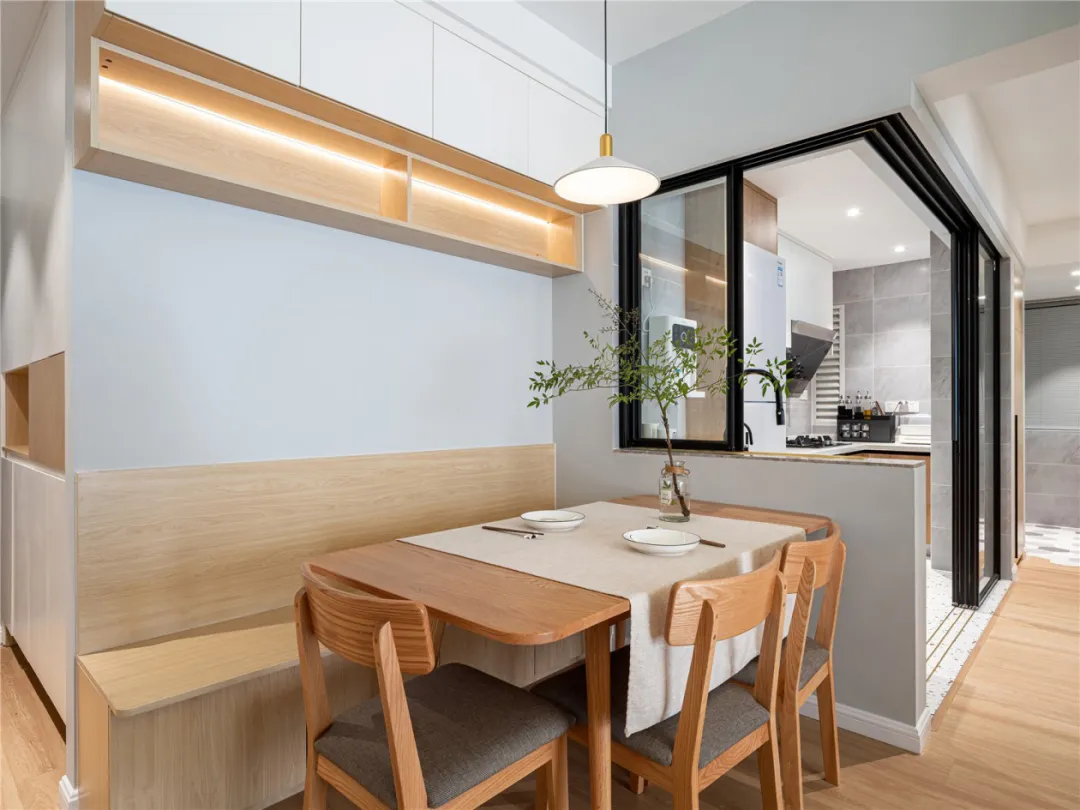 90后追着阳光生活，64m2小户型，慵懒惬意！