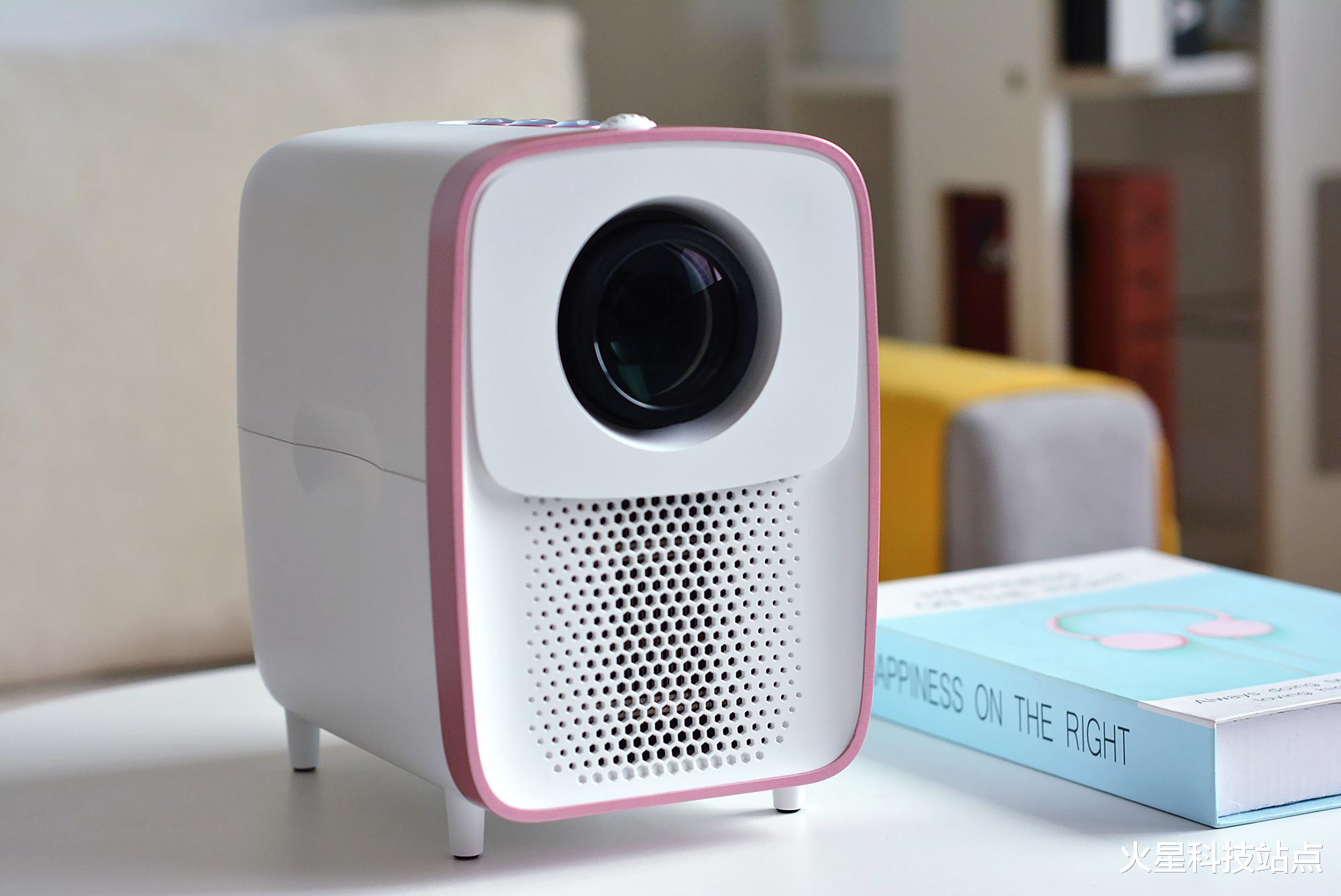 Windows|1080P分辨率，支持語音控制，國產(chǎn)刻刻D5智能投影評測