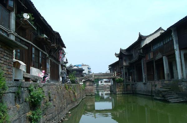 古镇|距浙江杭州60分钟,私藏着一座低调的千年古镇,朴实无华原生态
