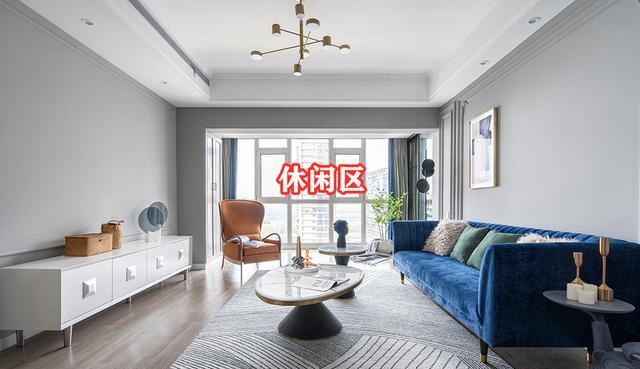 双阳台要不要拆墙扩进室内?一分为二,一个纳入客厅一个洗衣晾晒