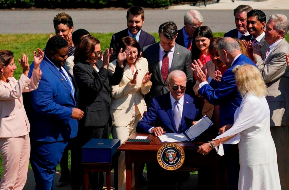 芯片|拜登的芯片法案对中国一定会有很大影响,分为短期和长期