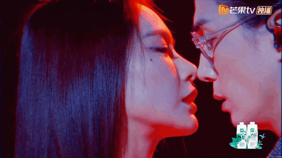 李承铉|戚薇李承铉官宣生子！分房离婚是假的？