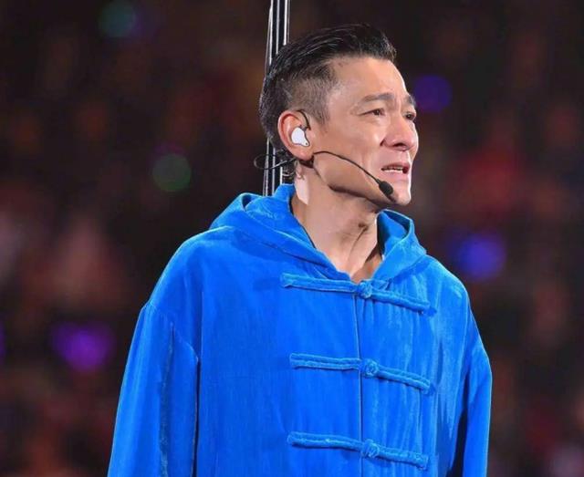 刘德华|刘德华：正筹备《拆弹3》，两三年无演唱会计划，下次邀请陶大宇