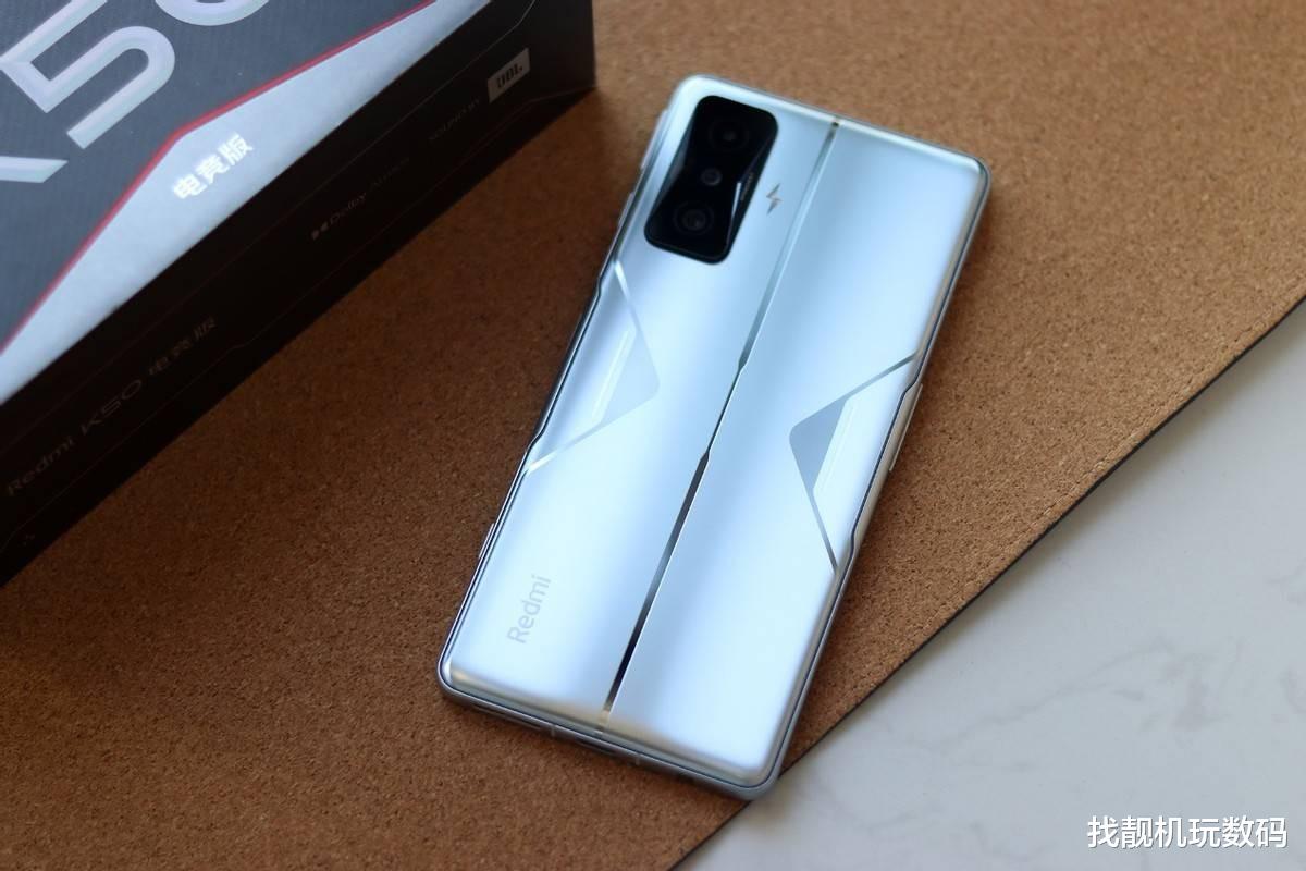 红米K60 Pro发威，干翻小米13，逼死电竞旗舰