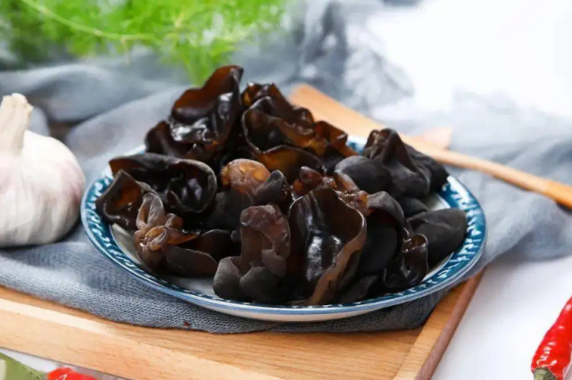 金樱子|“散结冠军”找到了,不是木耳和香菇,没事吃点,结节或知难而退